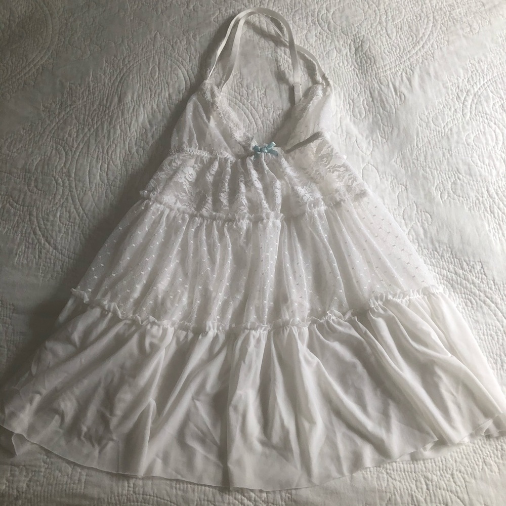White Gilligan & O’Malley Lace Nightgown XS